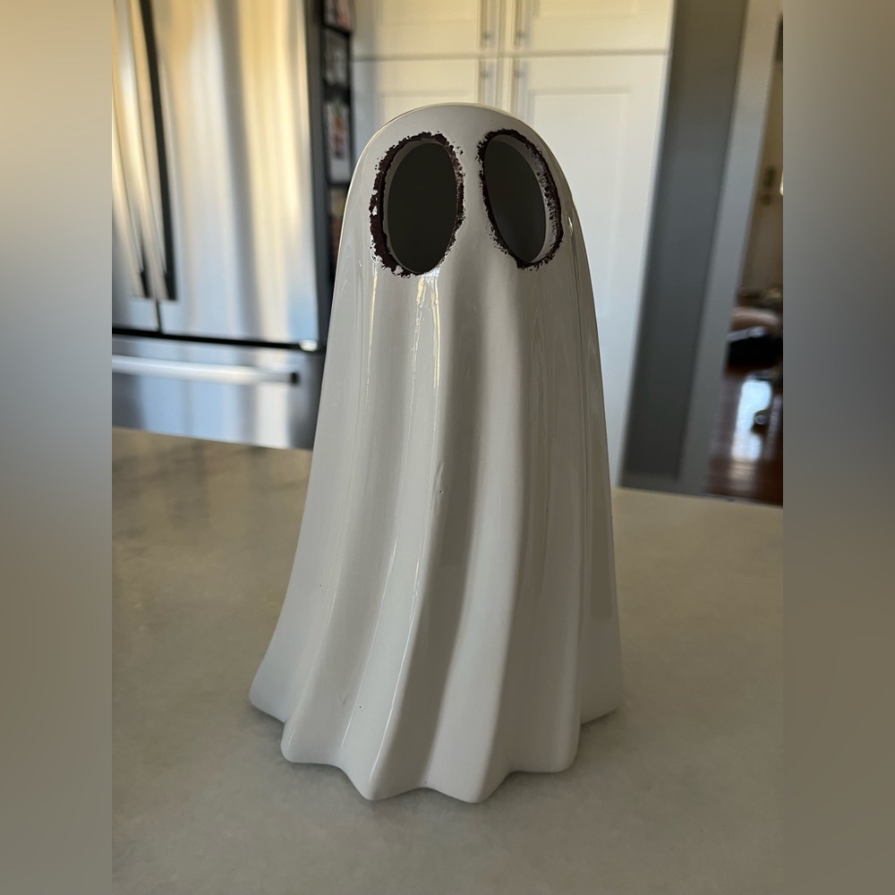 Light up ghost